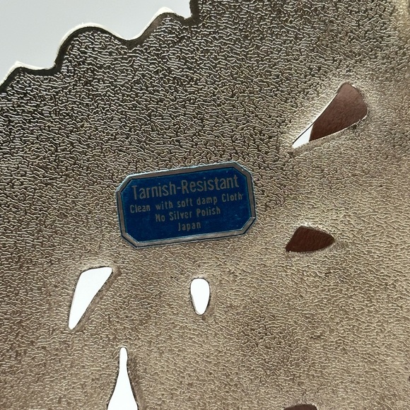 vintage christmas holly wreath metal trivet with red bow - Picture 4 of 16